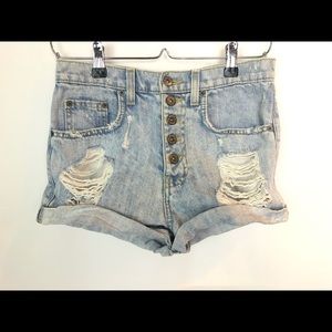 Carmar Shorts Size 25